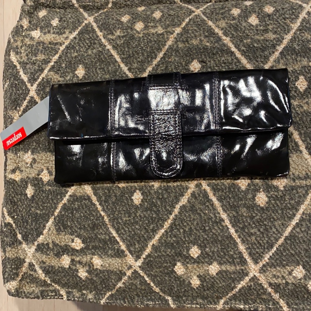 Sorpresa Clutch